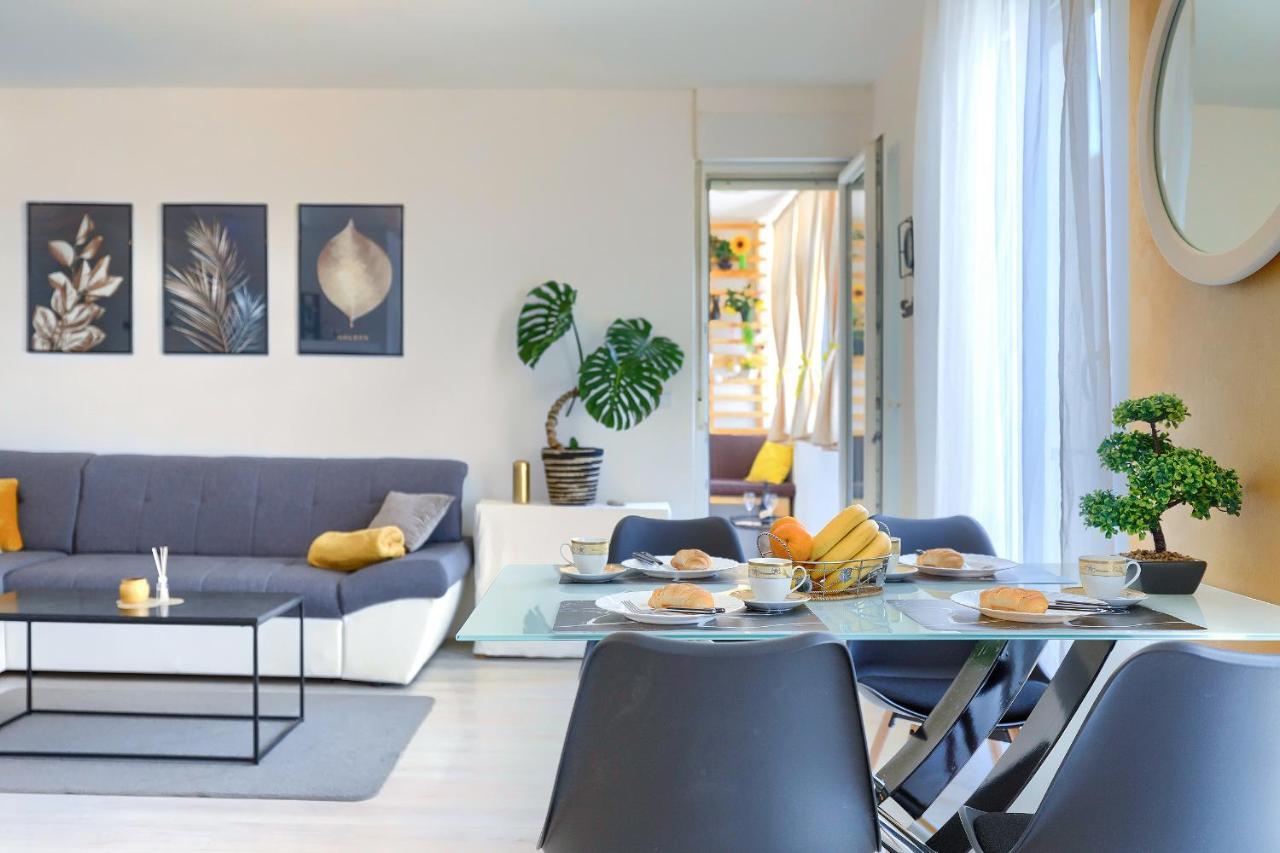 Seny Gold Apartment Pula Exterior photo